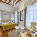 Palmotta Palace