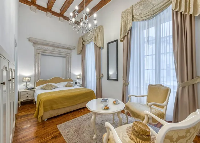 Palmotta Palace