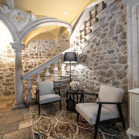 Palmotta Palace דירה