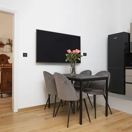 Palmotta Palace Apartmán