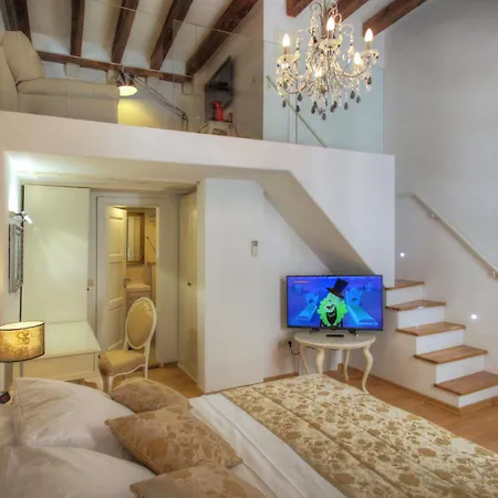 Palmotta Palace * Dubrovnik
