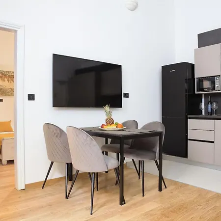 Palmotta Palace Appartement *