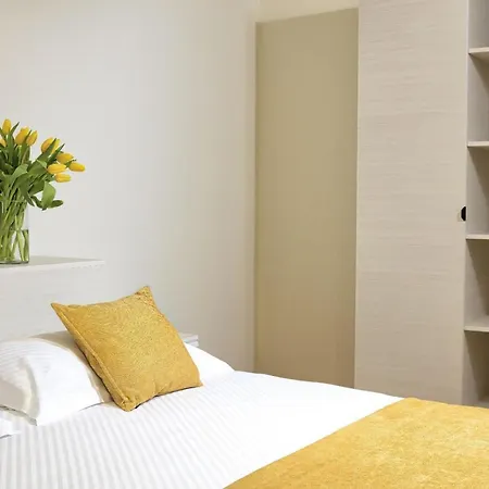 Apartment Palmotta Palace