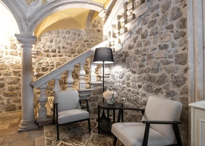 Palmotta Palace Апартаменты