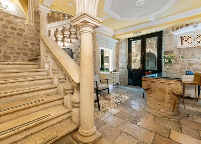 Апартаменты Palmotta Palace *