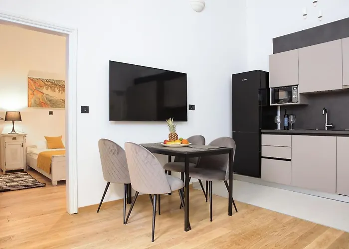 Palmotta Palace Lejlighed *