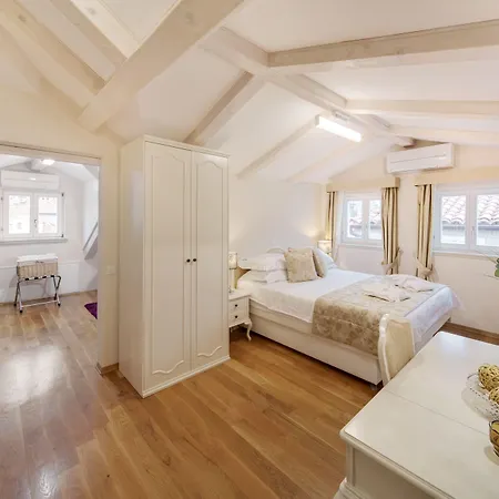 Palmotta Palace شقة دوبروفينك